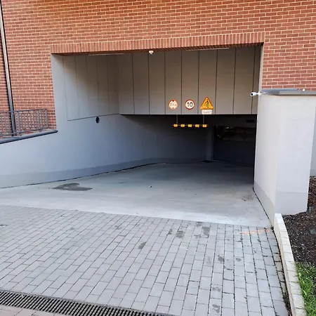 Orawska 14 Hemma Lägenhet